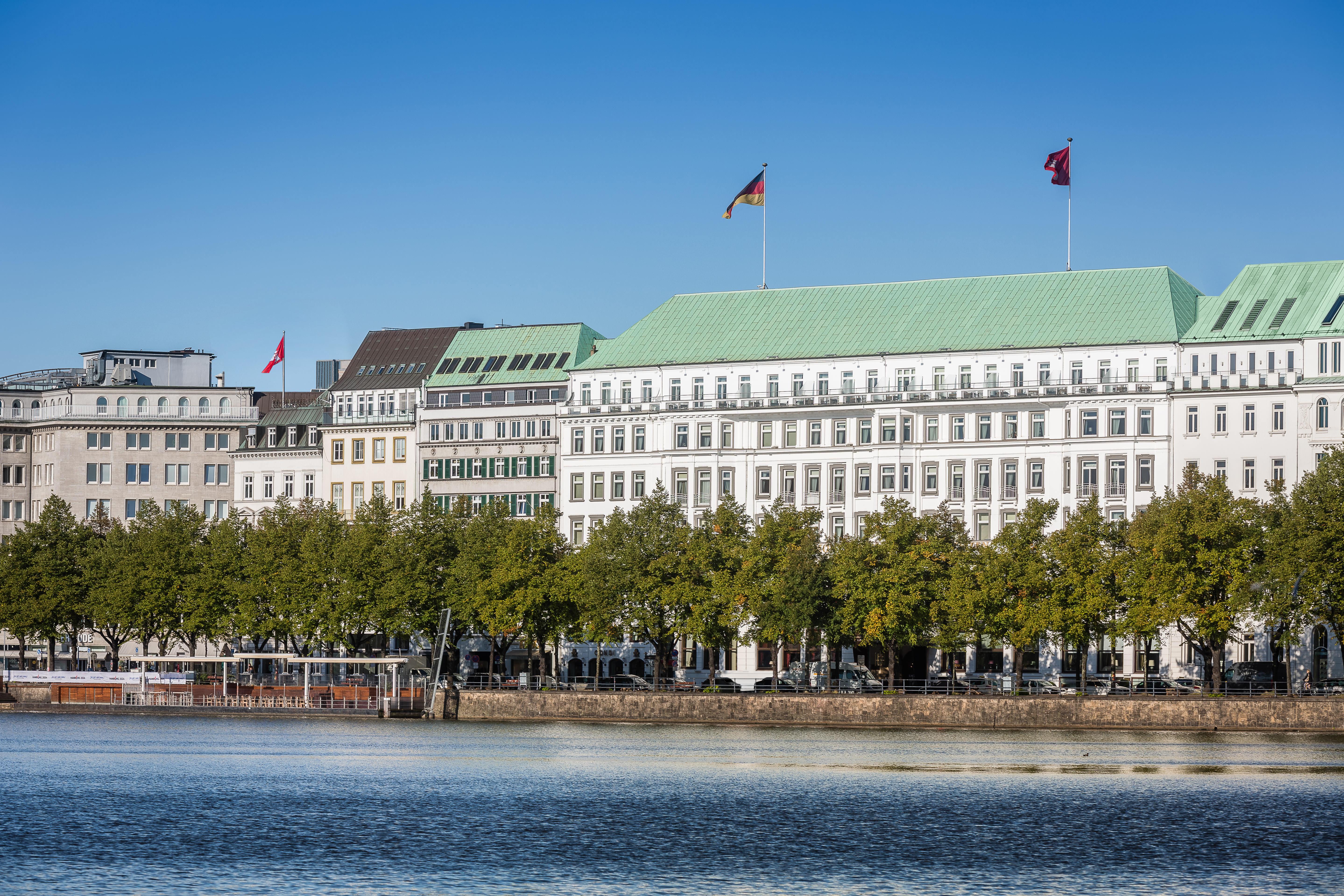Fairmont Hotel Vier Jahreszeiten, Hotel Des Jahres 2023 & 2024- Die 101 Besten Hamburg Ngoại thất bức ảnh